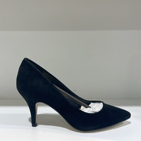 BCBGeneration Women's Ollee Pump - Picture 2 of 9